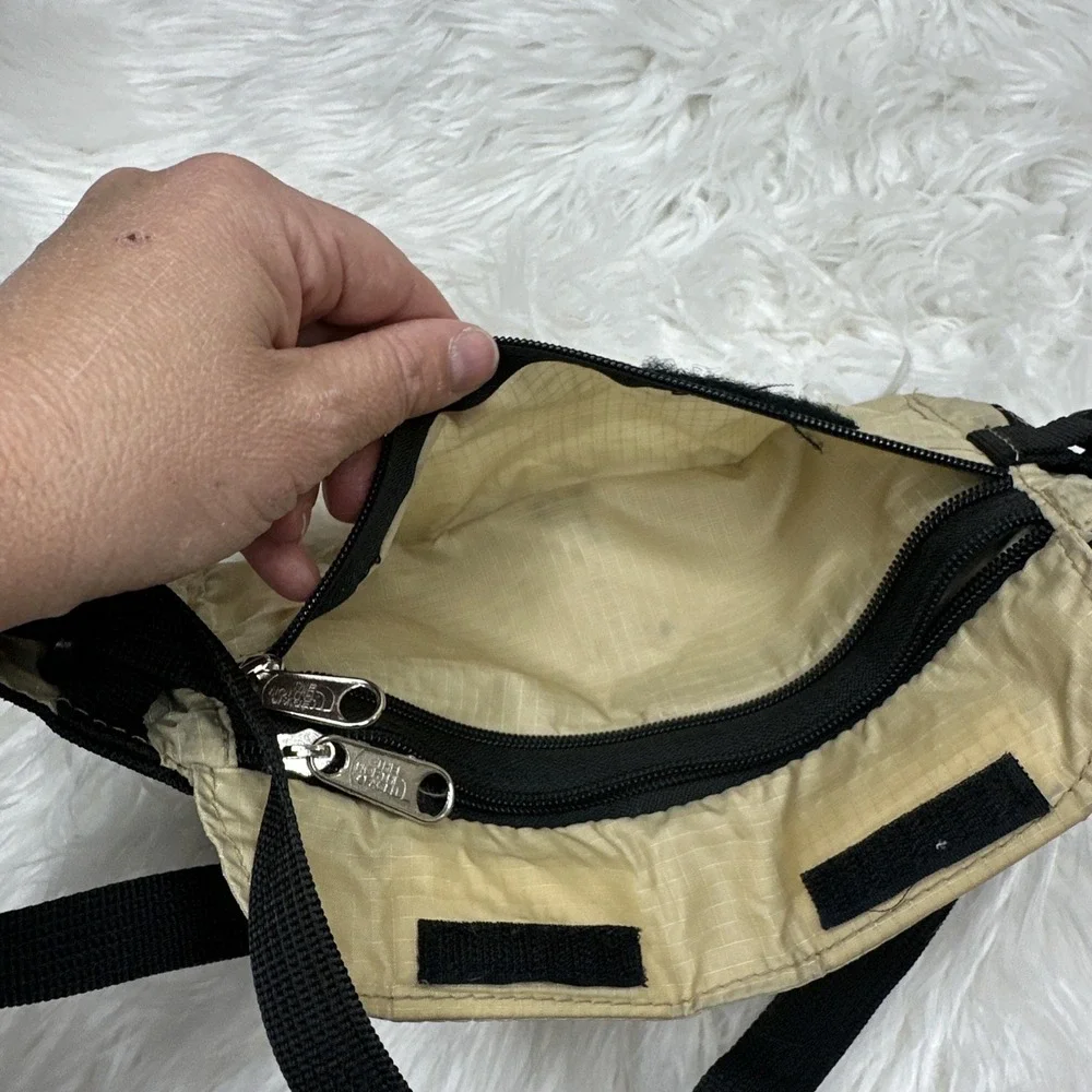 $23 🌙 The North Face‎ Sunriser Run Bag Belt Khaki Tan
